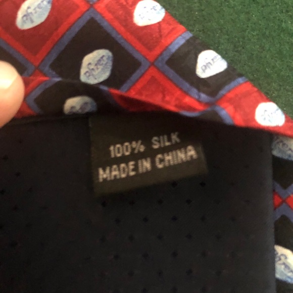 Men’s Viagra Necktie - Picture 5 of 5